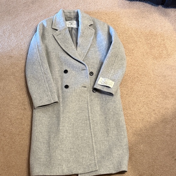 Aritzia Jackets & Blazers - NWT Aritzia The Slouch Coat Size XS